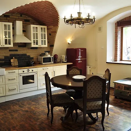 Nice House In Country Style Near Prague بيت للعطل نيمبورك